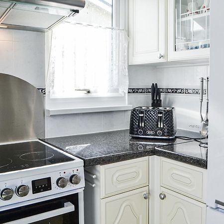 Enjoy Your Stay Cottage Bessingby Экстерьер фото